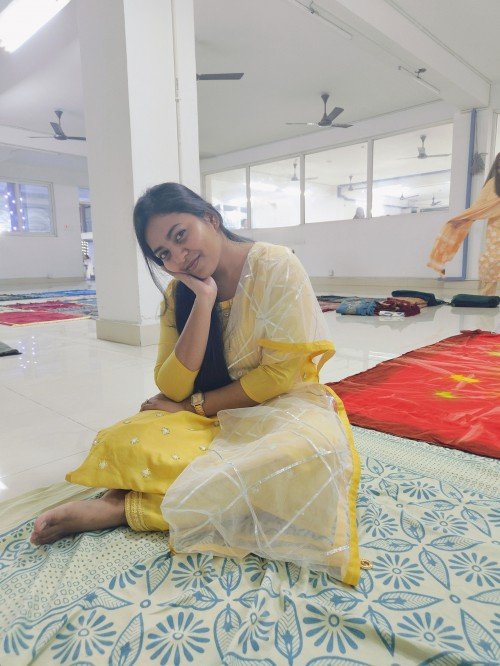 Farhanaz begam Science,Maths home tutor in Kolkata.